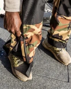 Simms CX Bib With Logo -go fishing CXbib3