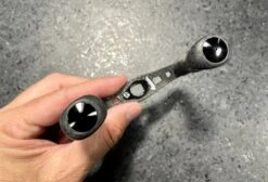 CQC Carbon Fiber Reel Handles -go fishing IMG 6169