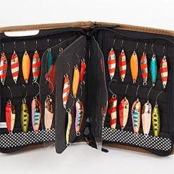 Daiwa Mesh Wallet 14 Daiwa Mesh Wallet -go fishing MeshWallet A cut03 1